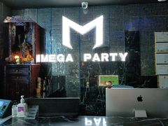 -MEGA PARTY CLUB