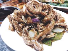 -金渔村海鲜烧烤大排档