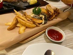 -必胜客(证大大拇指店)