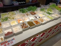 自助取餐区-天府国麻辣香锅(李沧万达店)