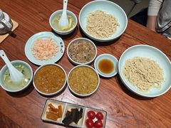 -裕兴记•蟹黄面馆(人民广场店)