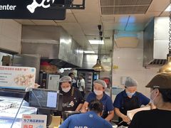 -盒马鲜生(丁香国际店)