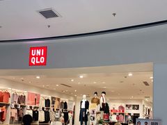 -优衣库(南宁安吉万达广场店)