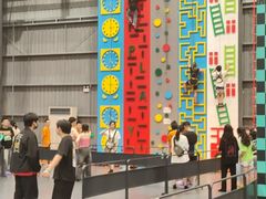 -极限PLAY运动娱乐新世界·团建派对潮玩休闲馆·室内蹦极高空游乐园