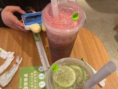 -奈雪的茶(湖滨银泰in77C区PRO店)