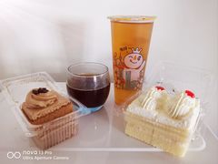 -红宝石·鲜奶小方·海派西点房(丰庄店)