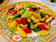 -鸿宾楼(展览馆路店)