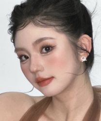 -明天见·化妆造型工作室