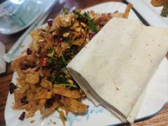 -百味地锅鸡(铜山路店)
