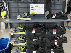 -迪卡侬(观山店)