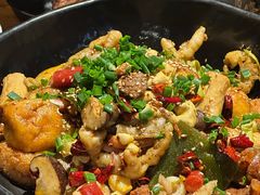 -万记麻辣烫国展总店