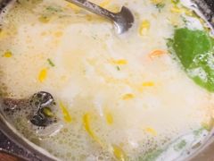 -云海肴·汽锅鸡·云南菜(天山百盛优客店)