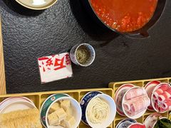 -绣园苏式火锅·开创者·腌笃鲜(大洋百货店)