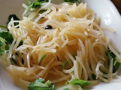 拌土豆丝-8号蒸饺精品炖鸽子(康特商街店)