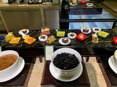 -大中华希尔顿酒店-念自助餐·嗨啤·小龙虾