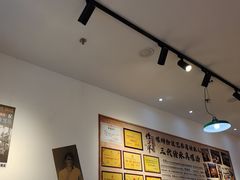-柳州肥姨妈大骨螺蛳粉(沙河店)