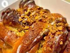 开心果肉桂卷-PANG PAIN 胖面包(七彩俊园店)