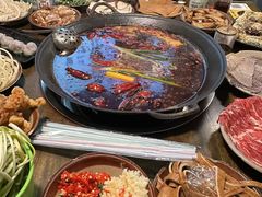 -黄潇洒老火锅(九眼桥宏济巷店)