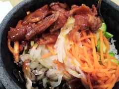-五虎尚匠美食城(阳光新生活广场店)