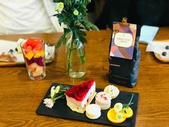 -星巴克(济宁万达广场店)