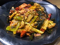 -小山城麻辣香锅(新邻生活广场店)