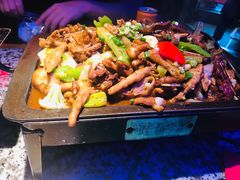 -蛙舍·炭烧牛蛙(东百中心店)