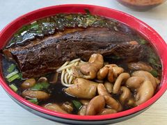 -小龙大肉面馆