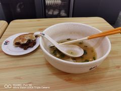 -吉祥馄饨(牡丹园店)