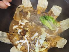 -三里屯土灶炖公鸡地锅鸡(江东店)