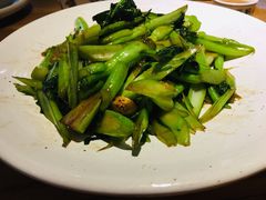 生炒广东菜心-潮粥荟·潮汕砂锅粥(朝阳大悦城店)