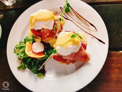 -Brew Bros Licenced Eatery