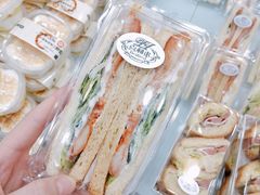 奥尔良鸡排三明治-喜利来蛋糕(景子街店)