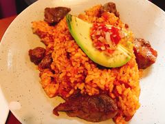 牛油果炒饭配烤牛肉-1901 Cafe(西四店)