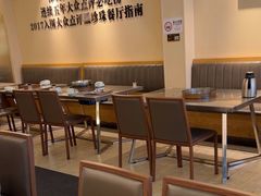 -胡须佬鸡煲四季火锅店(石厦西村直营店)
