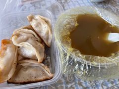 -黄阿姨锅贴大王(万航渡路店)