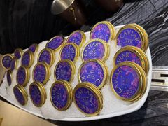 -雍容荟活帝王蟹活龙虾自助(苏宁旗舰店)