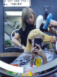 -藤野造型专业烫染接发