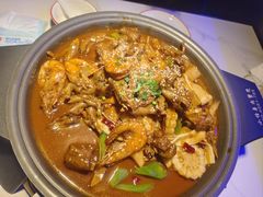-徐记小怪兽肉蟹煲(中央大街店)