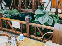 -大宝全猪馆(南京路店)