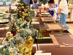 -大中华希尔顿酒店-念自助餐·嗨啤·小龙虾