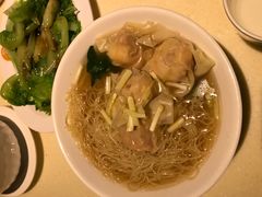鲜虾云吞面-龙记烧腊茶餐厅(常德路店)