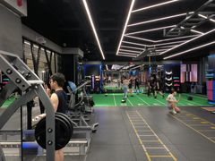 -懒人Club运动健身·运动康复·私教(卓越时代广场店)