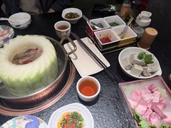 -得意咚瓜·顺德鱼生·冬瓜火锅(深圳首店)