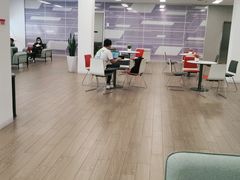 -深圳锦龙奥迪4S店(前海店)