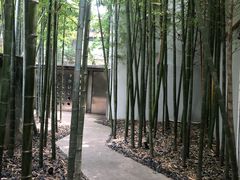 -穹六人间 people 6(岳阳路店)