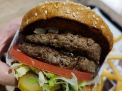 -The Habit Burger Grill 哈比特汉堡(复兴soho店)