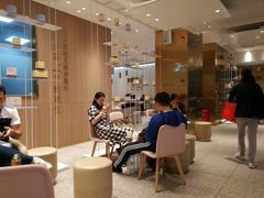 -奈雪的茶(湖滨银泰in77C区PRO店)
