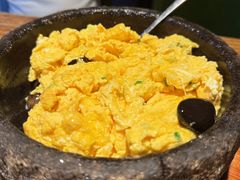 食尚走地鸡蛋碰石头-YAFEE雅菲·粤菜·湘菜·融合菜(魏公村店)