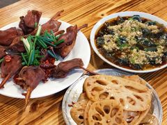 鸭头-冶建镜子·老南昌大排档·江西虾王(总店)