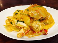 -Dang restaurant (patong phuket)